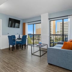 Volcano View Suite | Pools | Kitchenette
