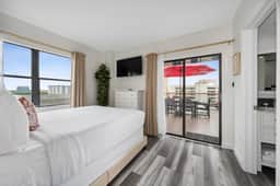 TerraceOnTen Flamingo Penthouse, 3003 (Signature)