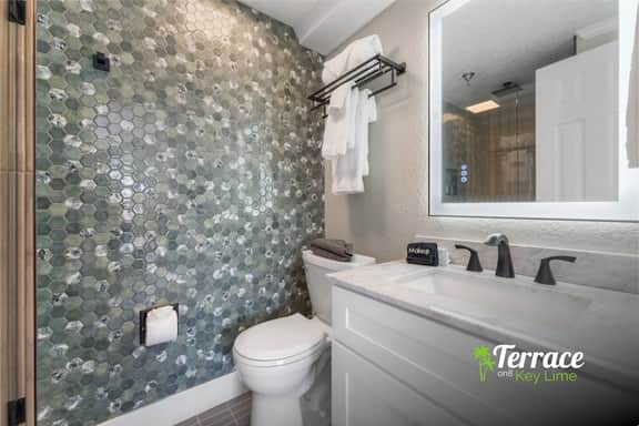 TerraceOn8 Key Lime, 2806 (Signature)