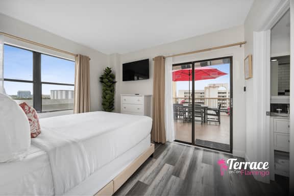 TerraceOnTen Flamingo Penthouse, 3003 (Signature) - Image 3